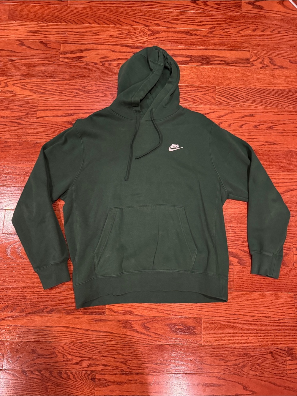 Nike Men's Forest Green Pullover Hoodie